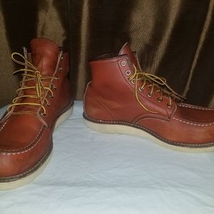 Red Wing boots size 10